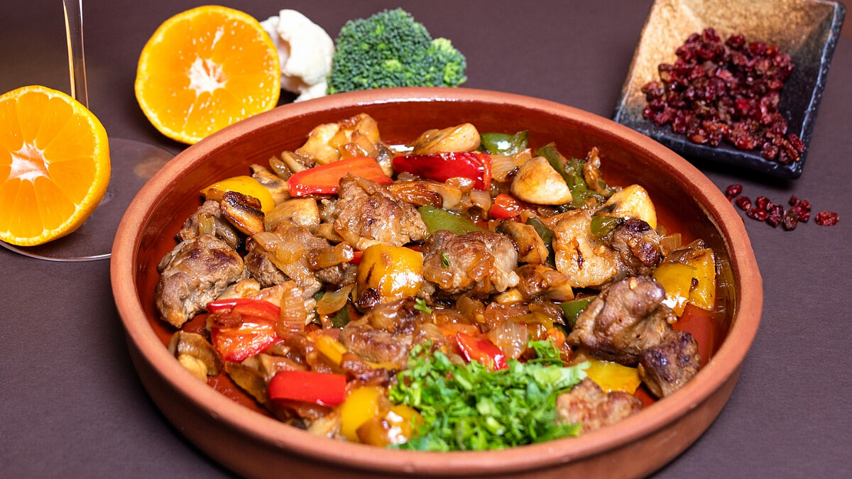 秋葵炒牛肉/香菜拌肥牛/番茄牛肉羅宋湯，3道低脂高蛋白牛肉食譜來了！