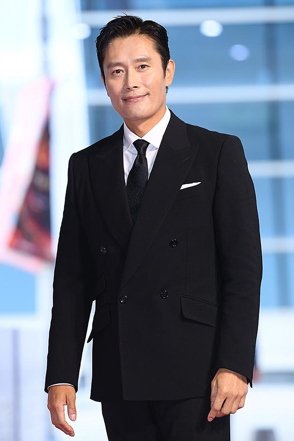  李秉憲擔任2021釜日電影獎頒獎人