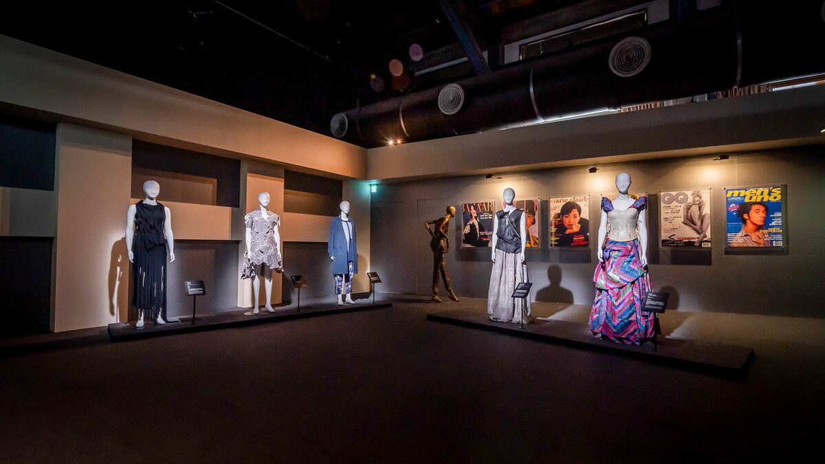 臺灣時裝史主題策展《時裝時代・時代時裝》第三幕「擁抱創新的自由時代」