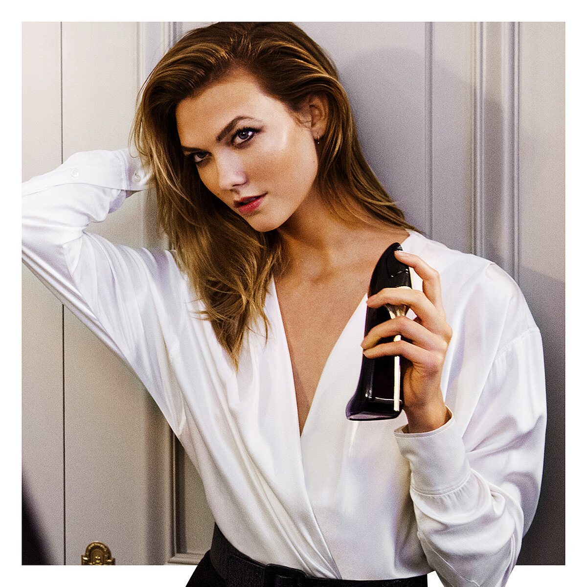 Carolina Herrera Good Girl女性淡香精代言人為美國超模Karlie Kloss。