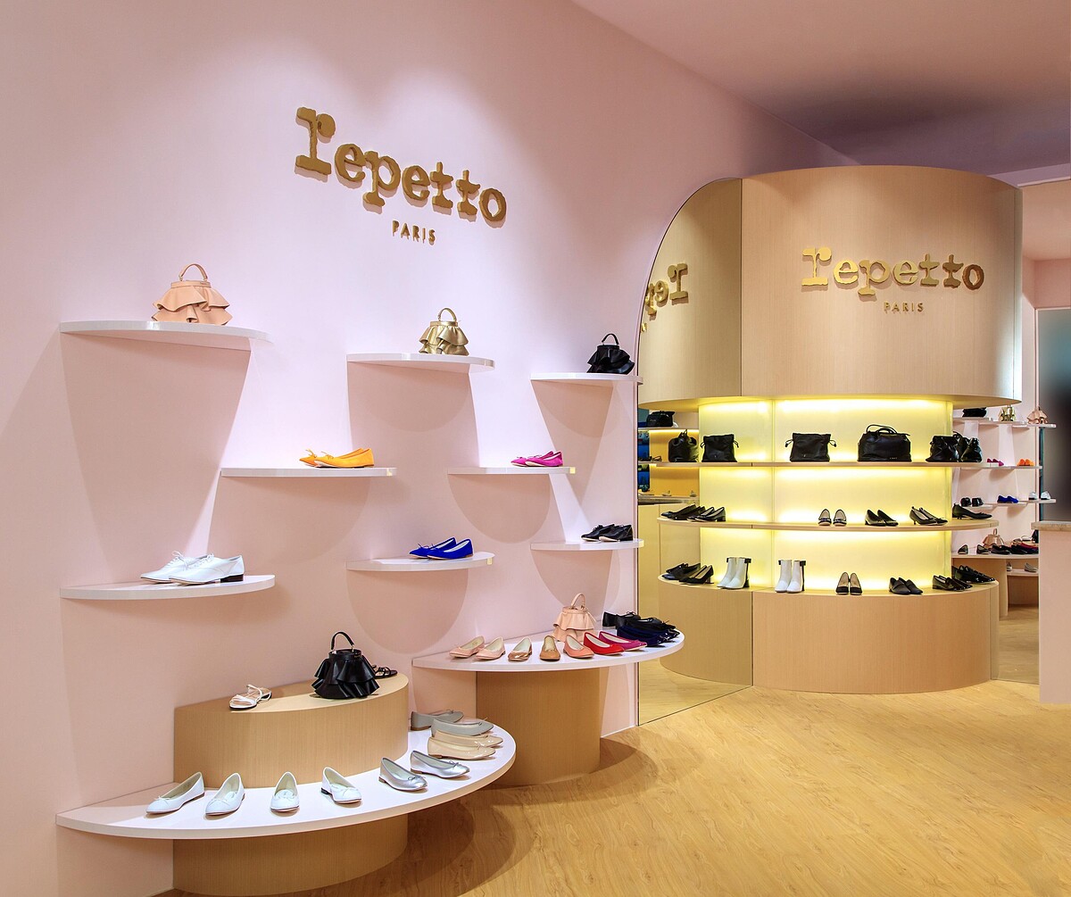 Repetto信義遠百A13概念店