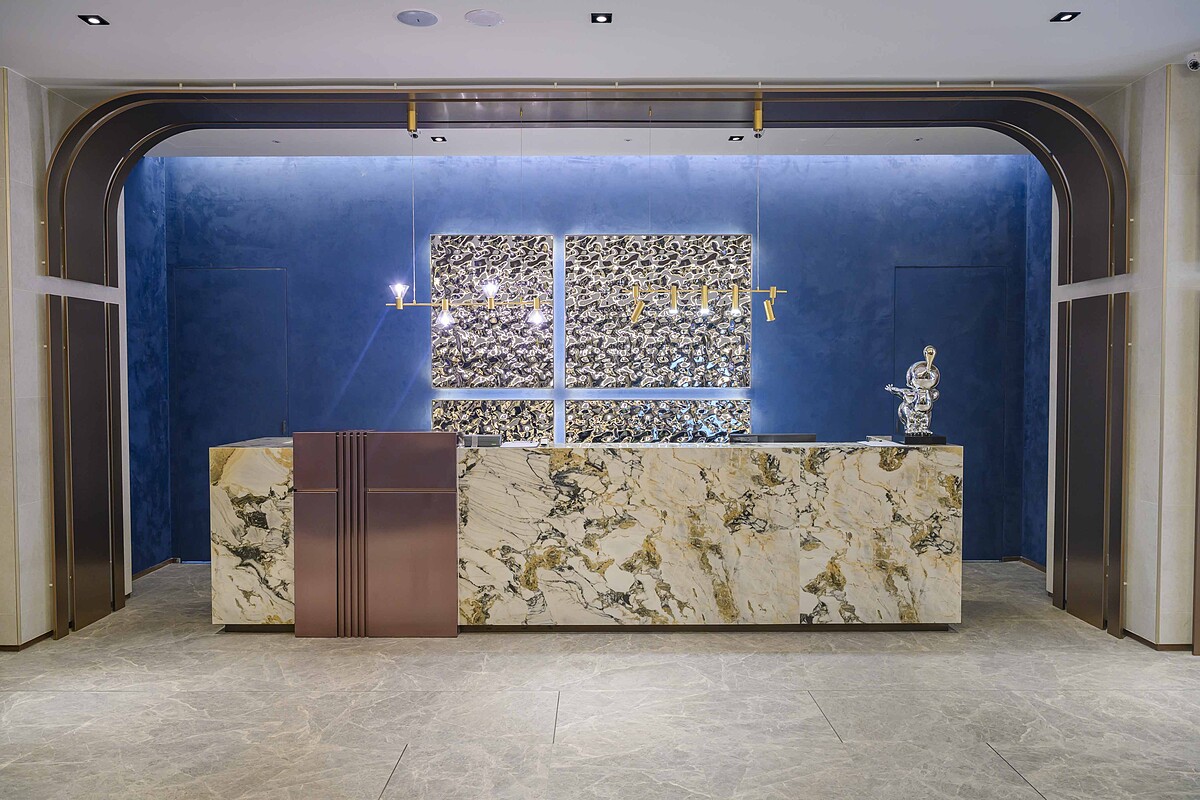 高雄天子閣飯店大廳櫃檯