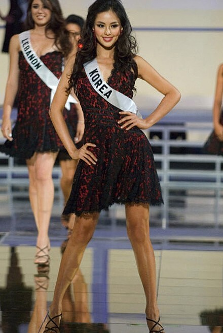 《雙重人生》38歲 李荷妮 14年前出賽「環球小姐」辣爆!