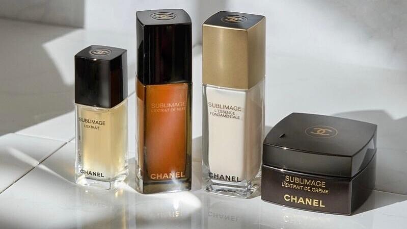 Ｍ編的倦容肌直到遇見香奈兒奢華保養！頂級美肌秘技：兩精一油一霜，在家養出肌膚彈~潤~光~