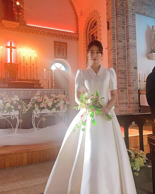 《薛西弗斯的神話》朴信惠