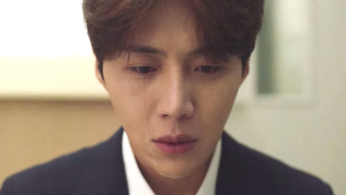 認了！金宣虎 正式對K演員醜聞回應「因為自己考慮不周對她造成傷害，我真心向她道歉。」