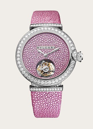 BVLGARI 寶格麗 LVCEA系列陀飛輪手錶，錶徑38mm，粉紅色全密鑲鑽石錶盤，粉紅色珍珠魚皮錶帶，限量50只，售價店洽。