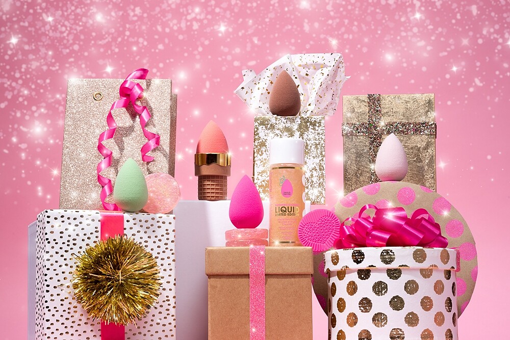 beautyblender 2021聖誕-甜蜜派對系列。