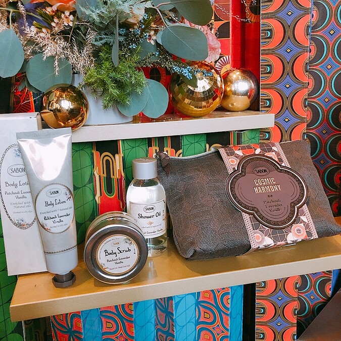 SABON 2021聖誕流金年華經典明星三部曲限定包裝禮盒，NT1,480