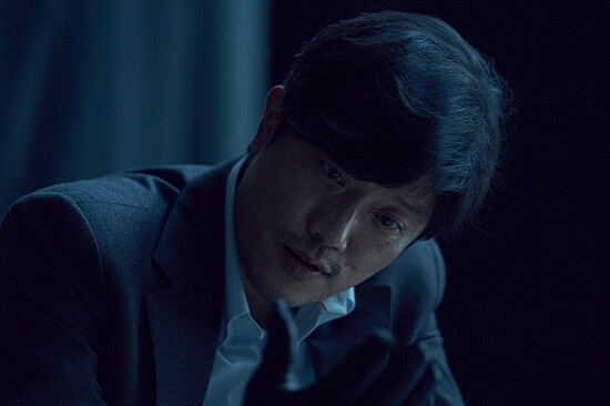 朴熹洵《魔女首部曲：誕生》飾演崔先生