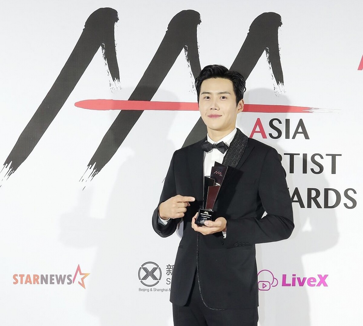 2021《AAA亞洲明星盛典》金宣虎 不受影響