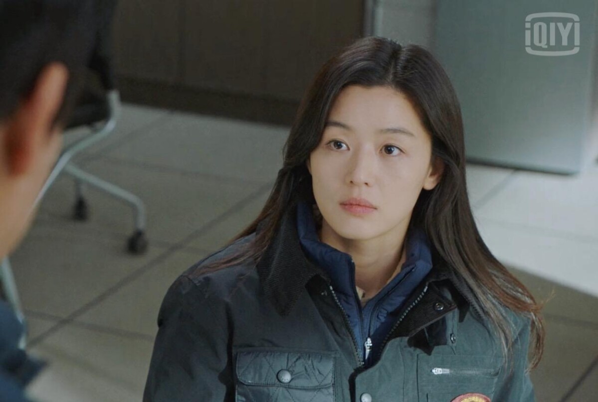 《智異山》倒敘手法相當特別