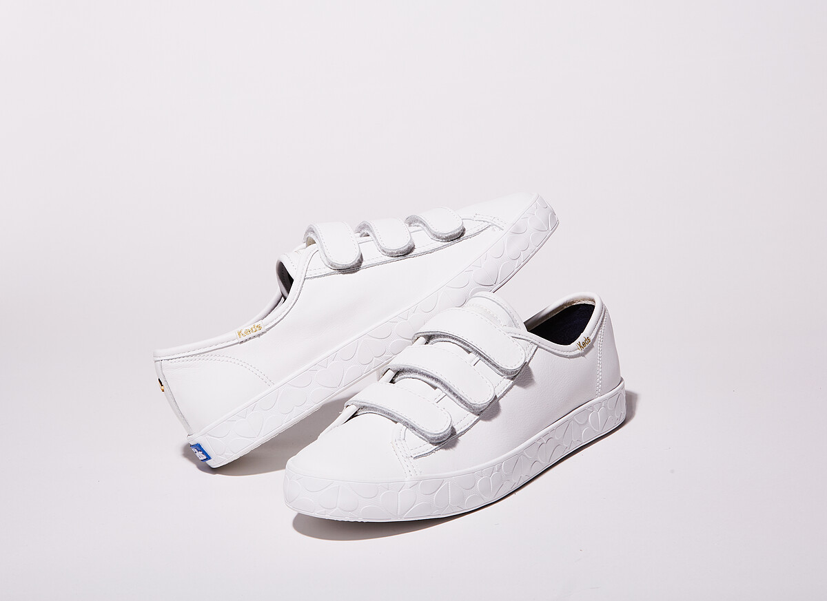 TIEBREAK圖騰壓紋皮革魔鬼氈休閒鞋，NT3,290