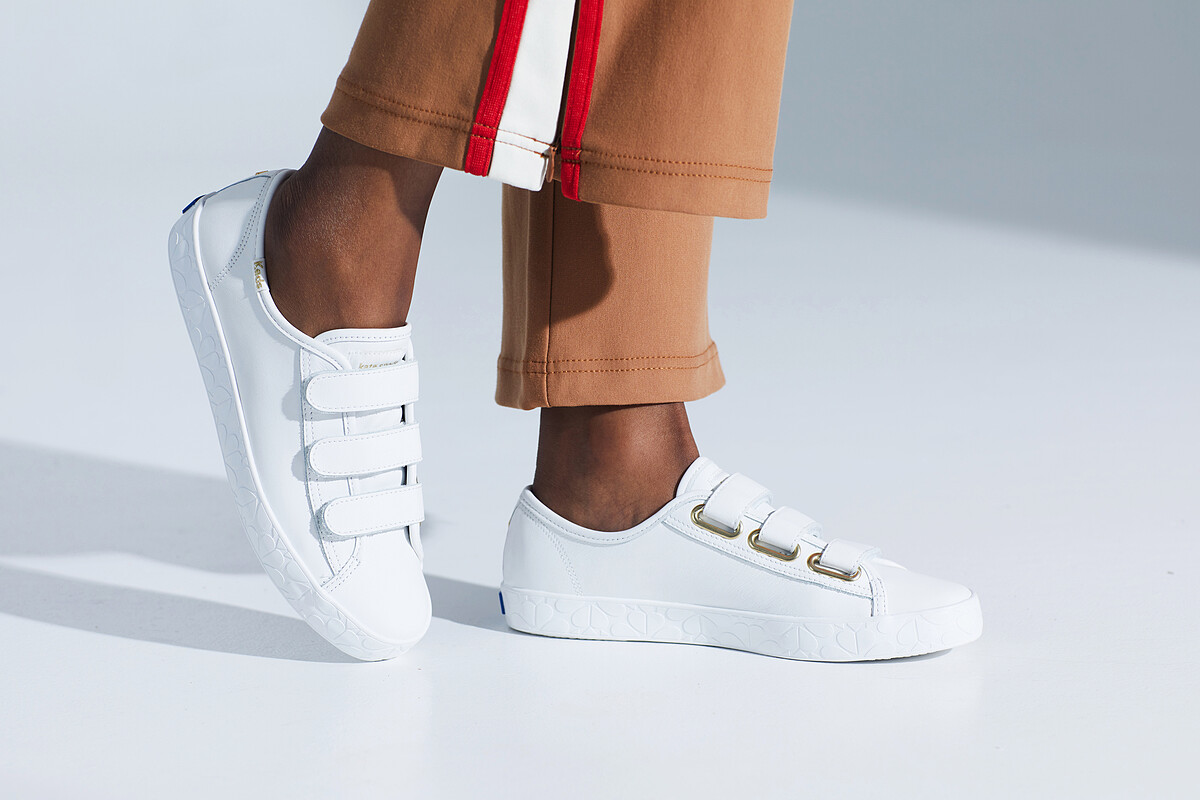 TIEBREAK圖騰壓紋皮革魔鬼氈休閒鞋，NT3,290