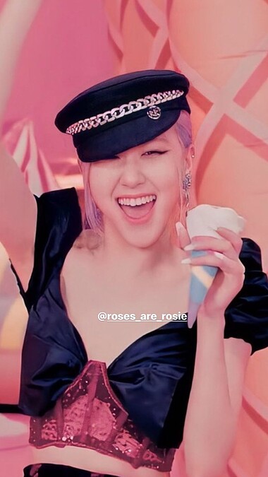 圖片來源：Instagram @ruslanbaginskiy_hats