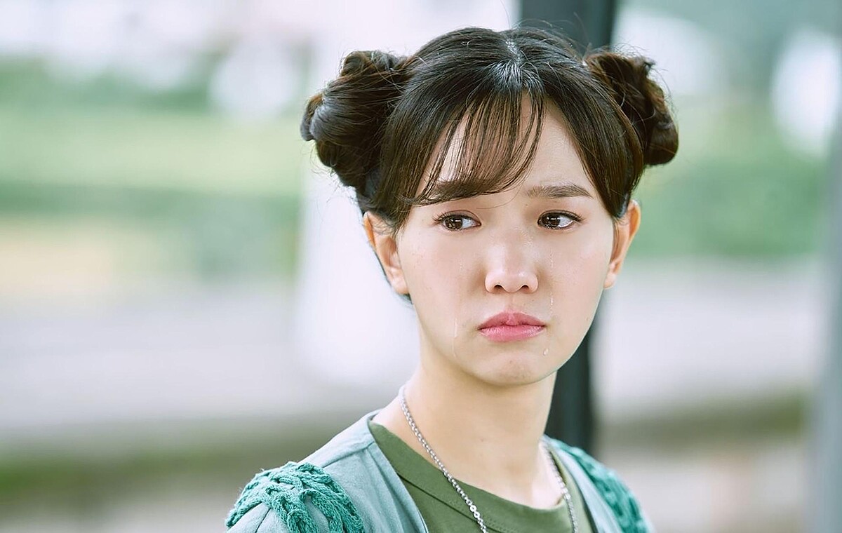 《無神之地不下雨》嚴正嵐演離別哭戲，激動到連鼻涕都跑出來