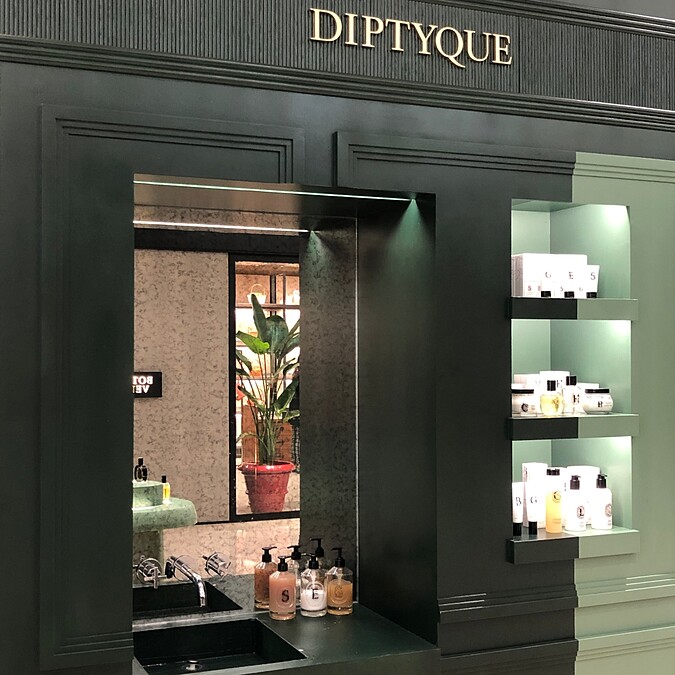 diptyque 台北新光三越信義新天地A9形象店大量運用了巴黎綠。