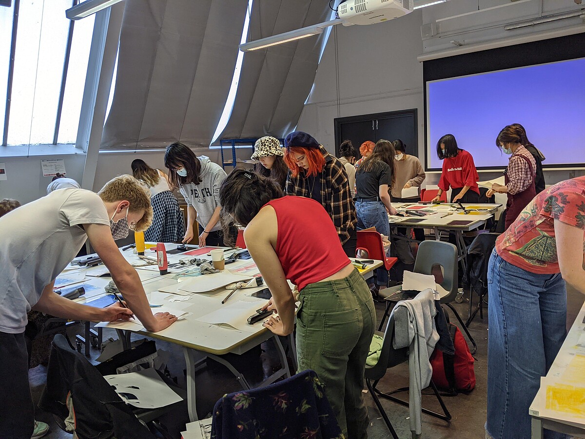 大家好像都忘記椅子的存在XD