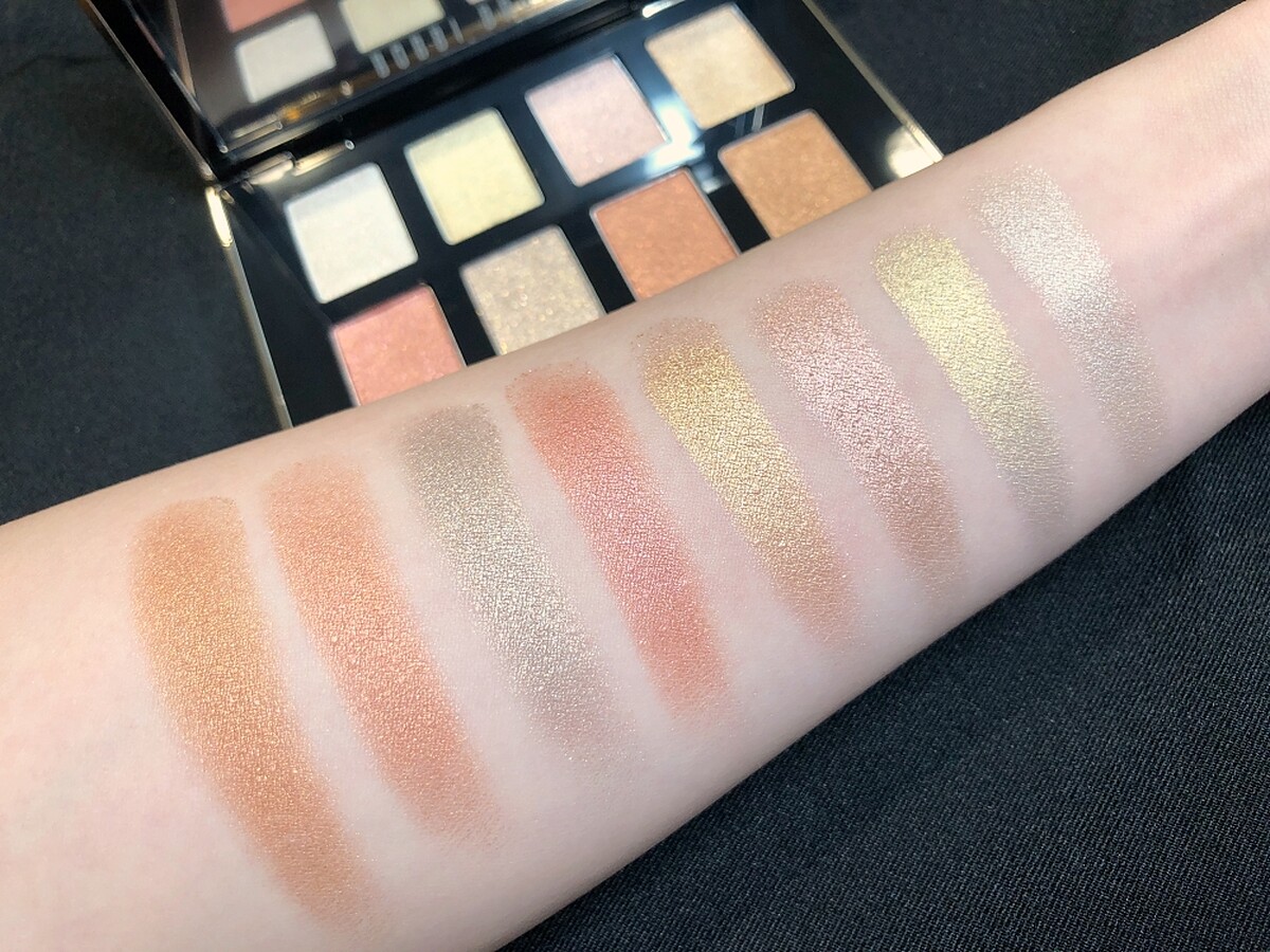 Bobbi Brown芭比波朗2021聖誕星耀紐約鑽石眼影盤手部試色。