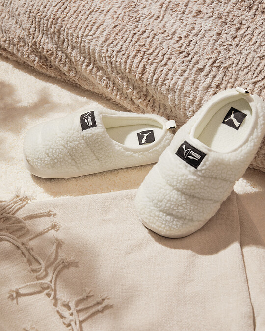Puma SCUFF毛絨拖鞋
