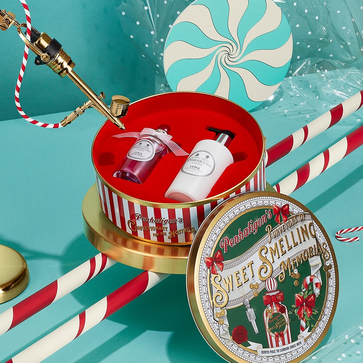 Penhaligon&rsquo;s潘海利根2021聖誕LUNA禮讚組合情境。