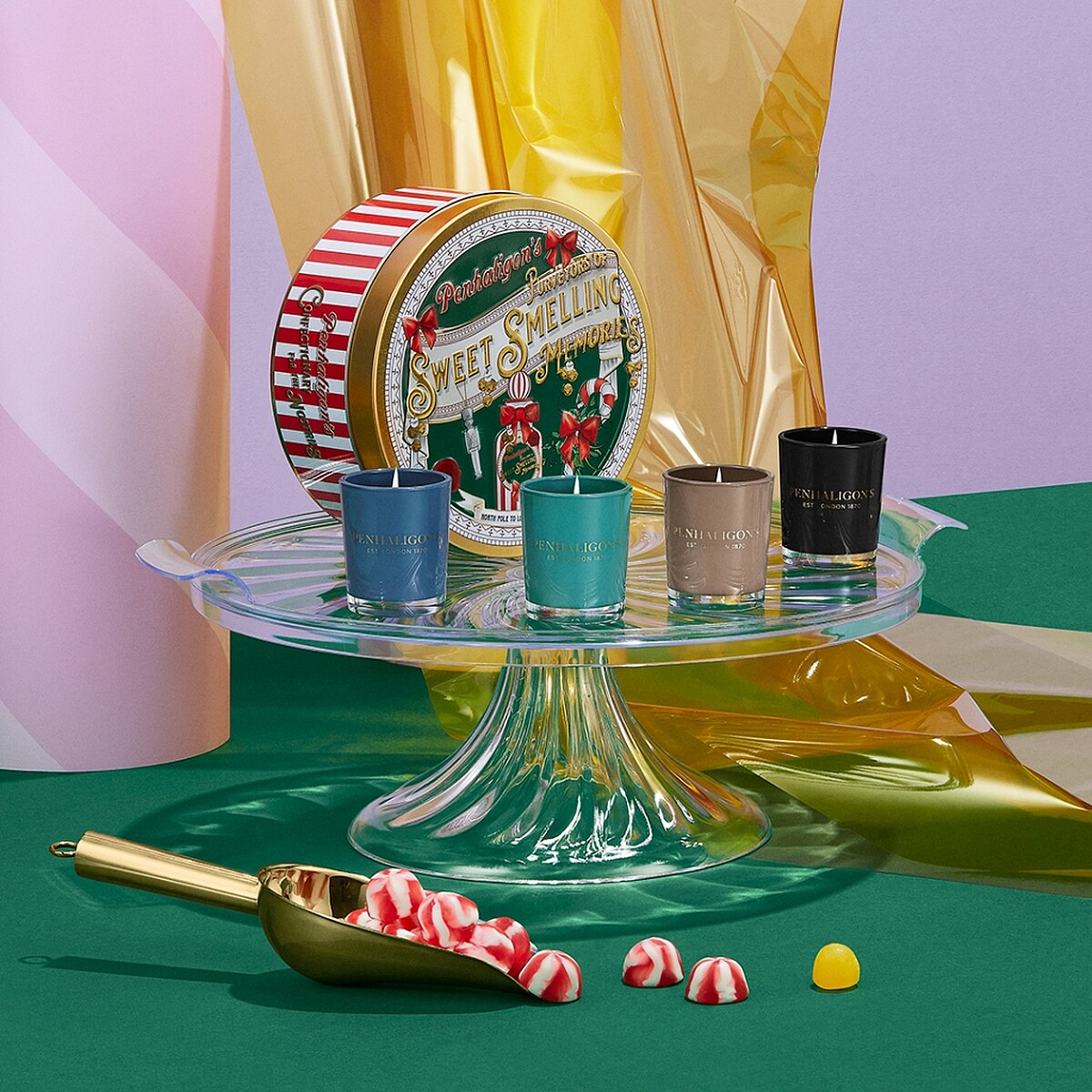 Penhaligon&rsquo;s潘海利根2021聖誕香氛蠟燭限量組合情境。