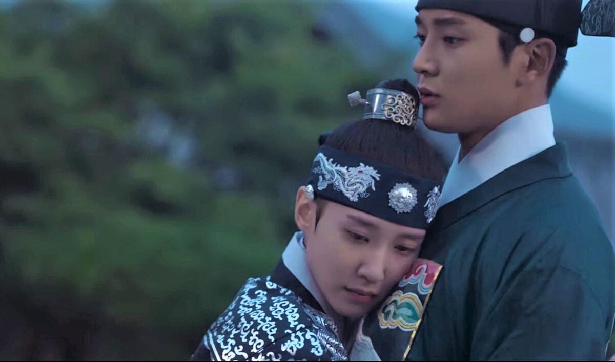 戀慕 朴恩斌回應路雲討抱