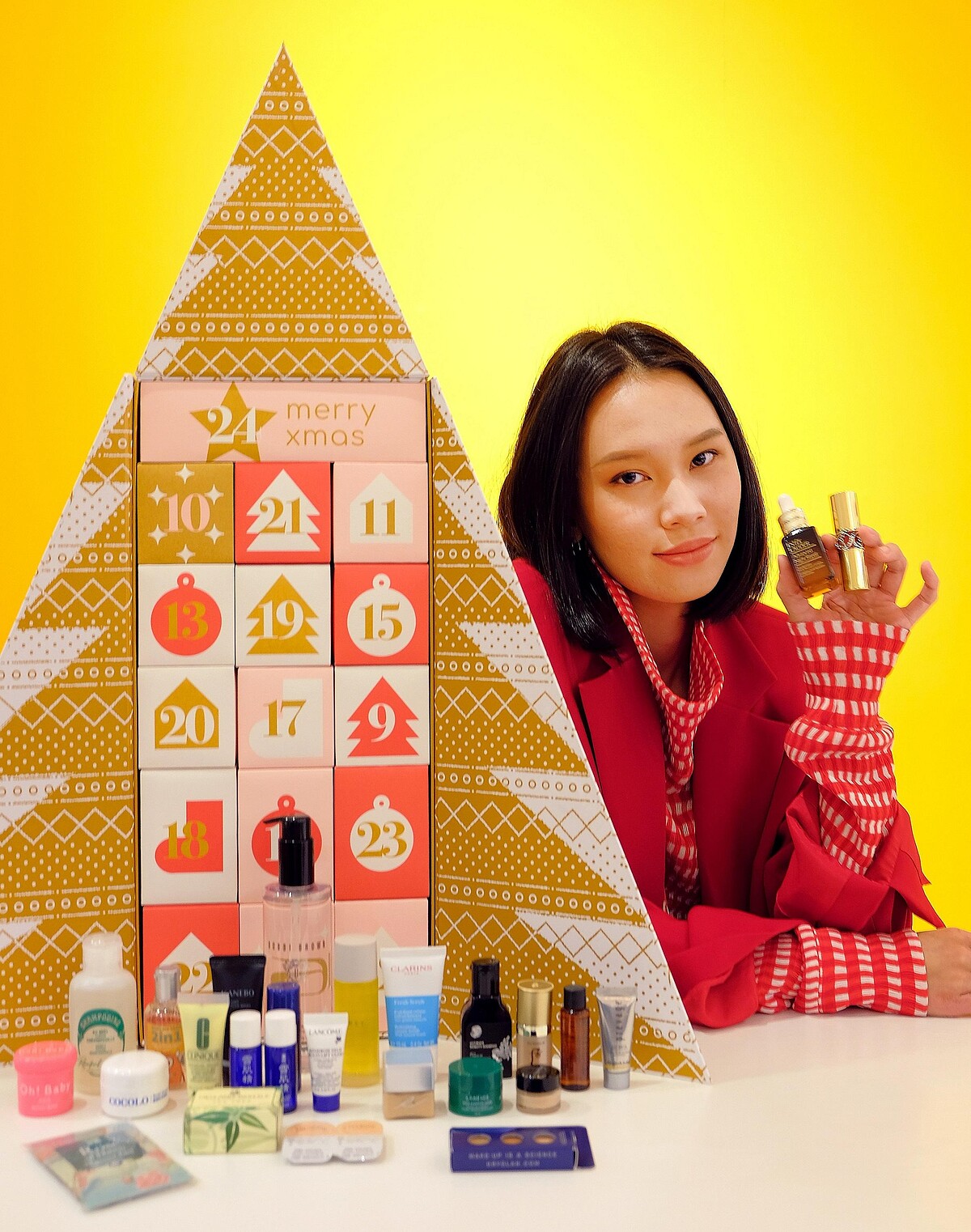 新光三越獨家金燦奇蹟倒數日曆,售價NT2,680,全台限量2,000盒。