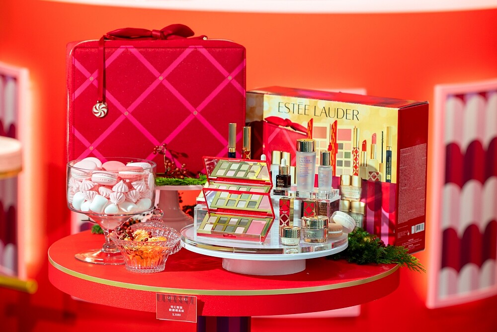 雅詩蘭黛2021奇幻聖誕歡慶禮盒組，NT3,080