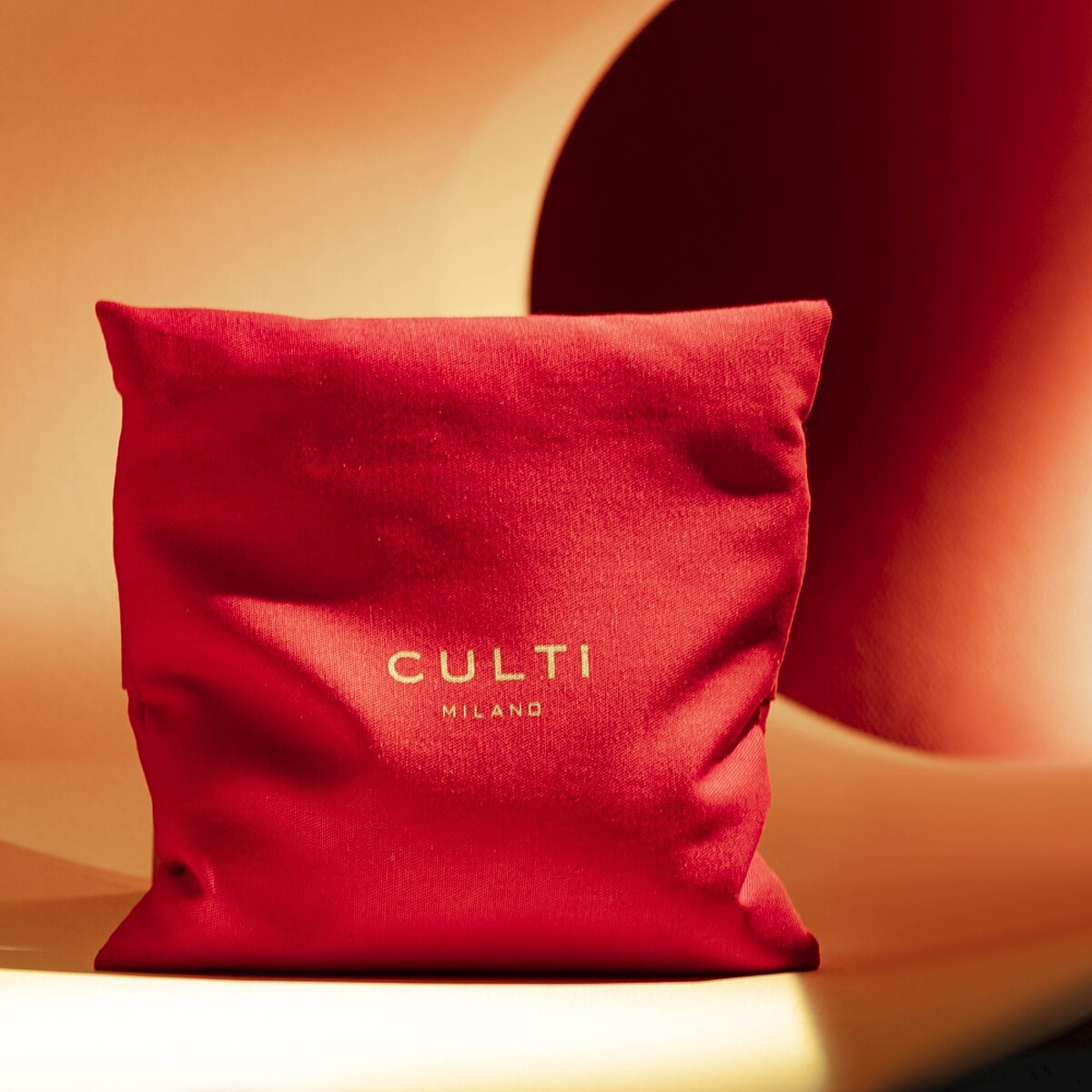 CULTI MILANO室內香氛包(凜冬尊松)250g，NT2,300