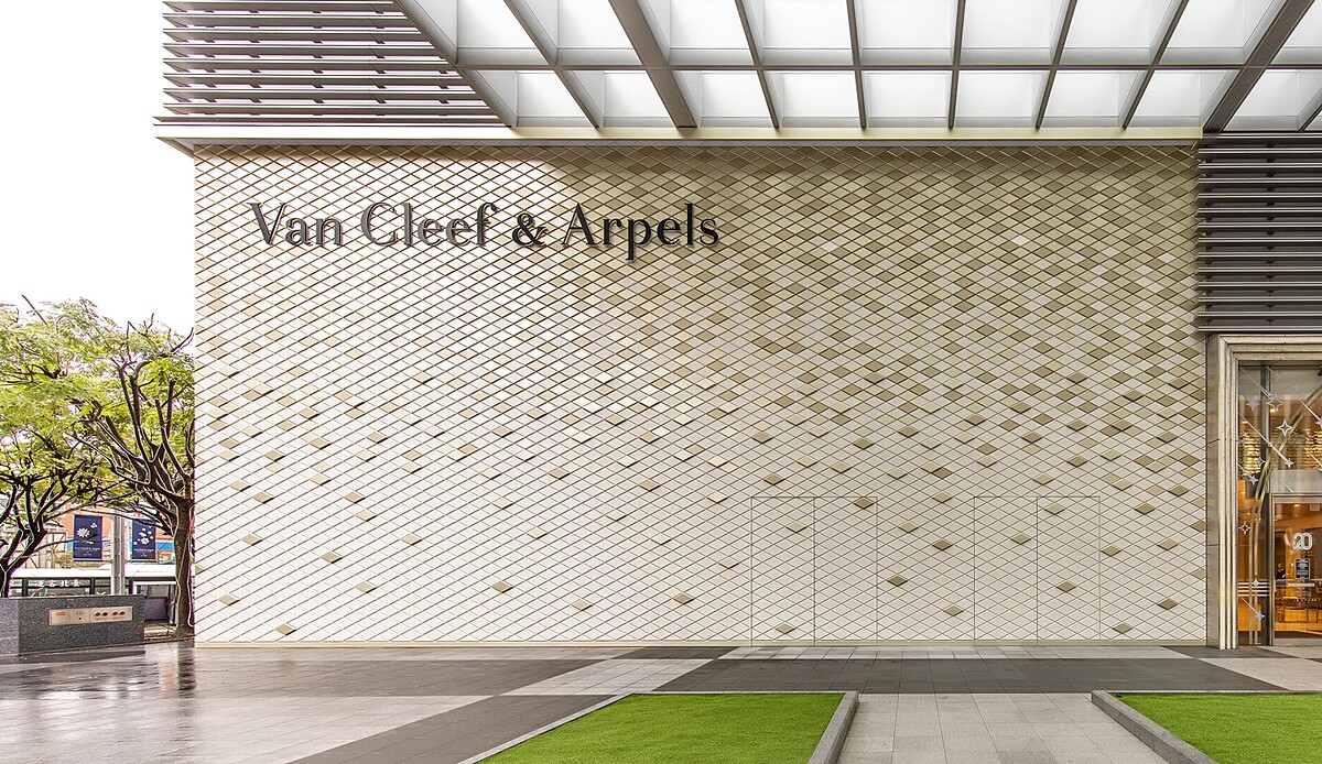 Van Cleef & Arpels梵克雅寶微風信義旗艦店_日間外觀