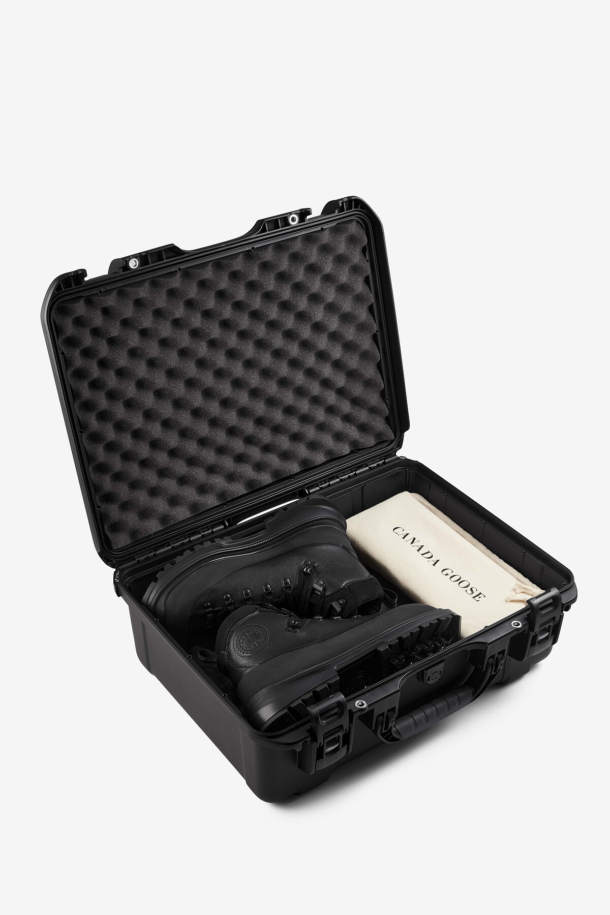 Journey Boot 軍規靴鞋外箱，價格店洽。