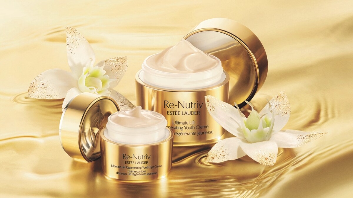 雅詩蘭黛白金級極萃賦活花秘乳霜主視覺。