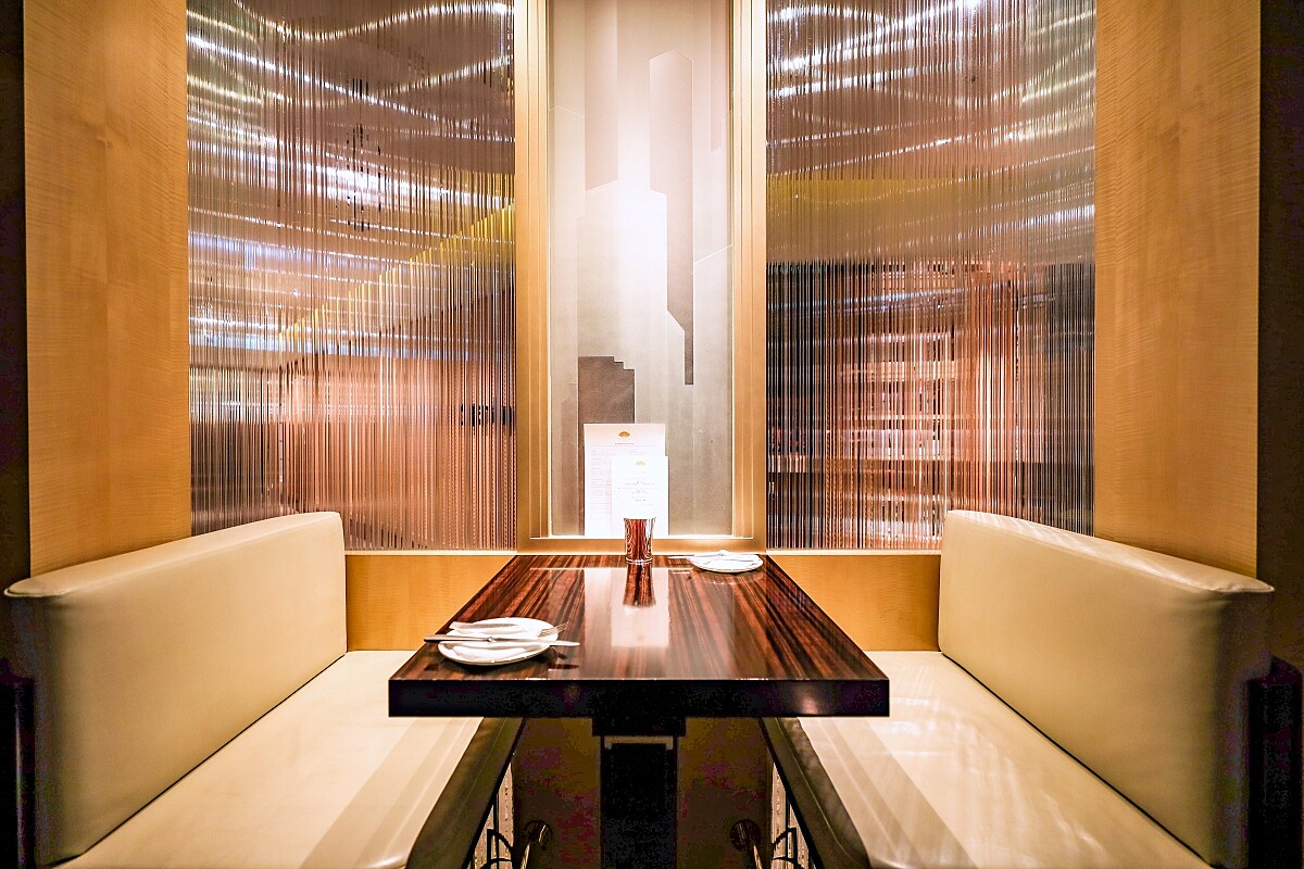 台北文華東方酒店M.O. Bar環境