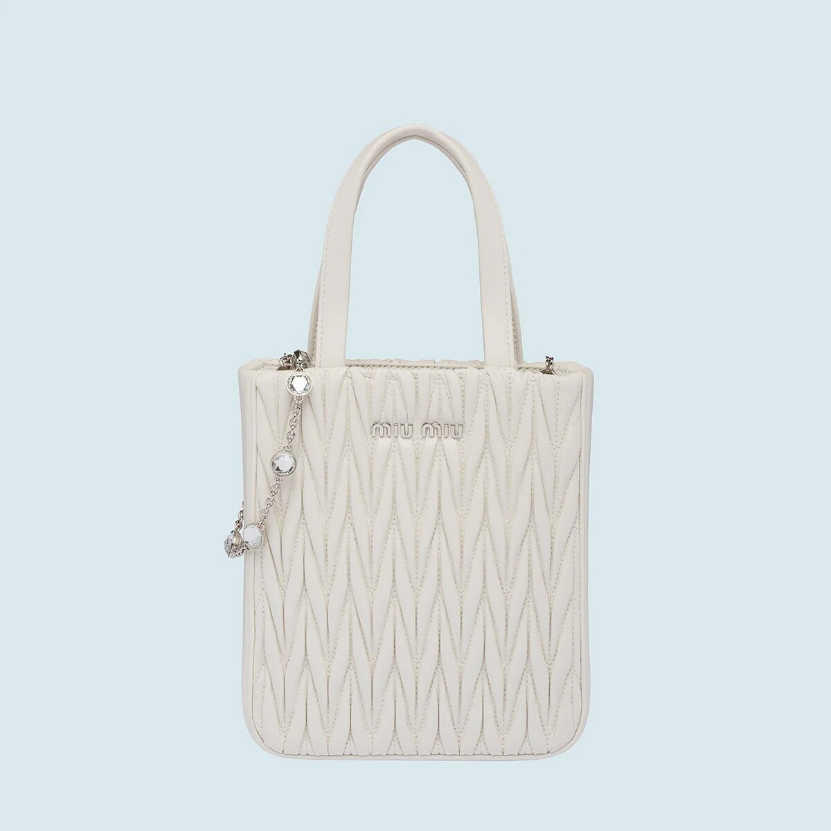 Matelass&eacute;納帕軟皮手袋，NT56,000