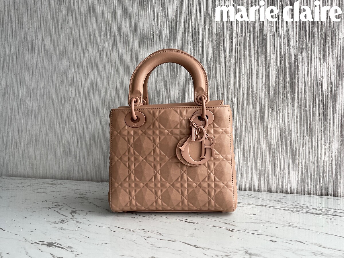  Dior Lady Dior，售價NT$145,000
