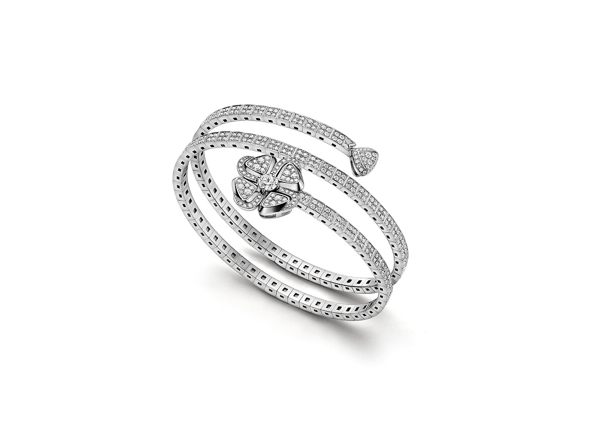 BVLGARI Fiorever系列雙圈鑽石手環 約TWD 1,174,000元 (size S) 