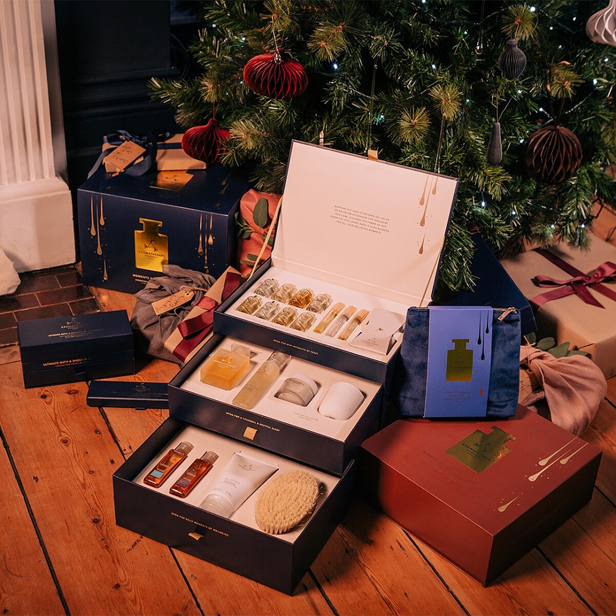 AROMATHERAPY ASSOCIATES，2021聖誕限量推出的美好療癒時光系列年度禮盒。
