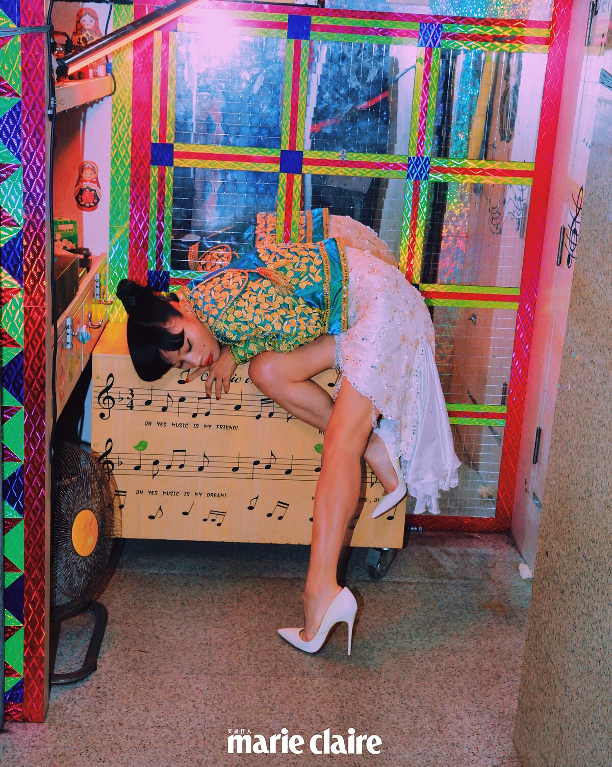 刺繡鬥牛士外套、古董珠繡洋裝，造型私物。 