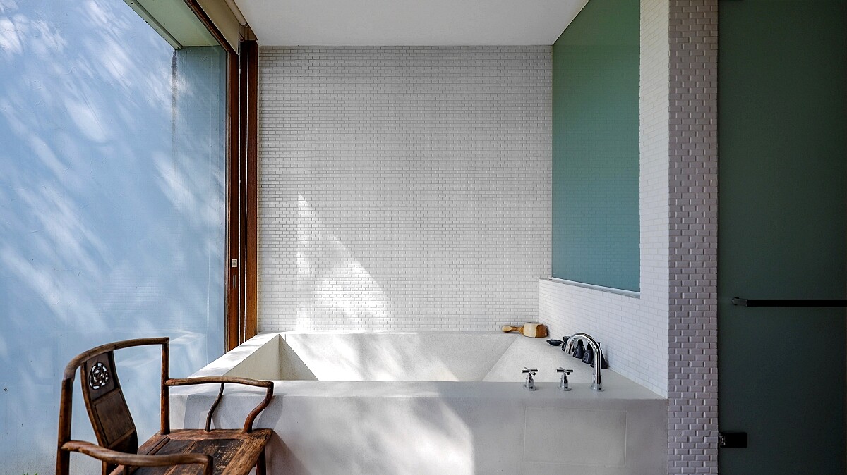 石砌浴缸感受旅程當下美好