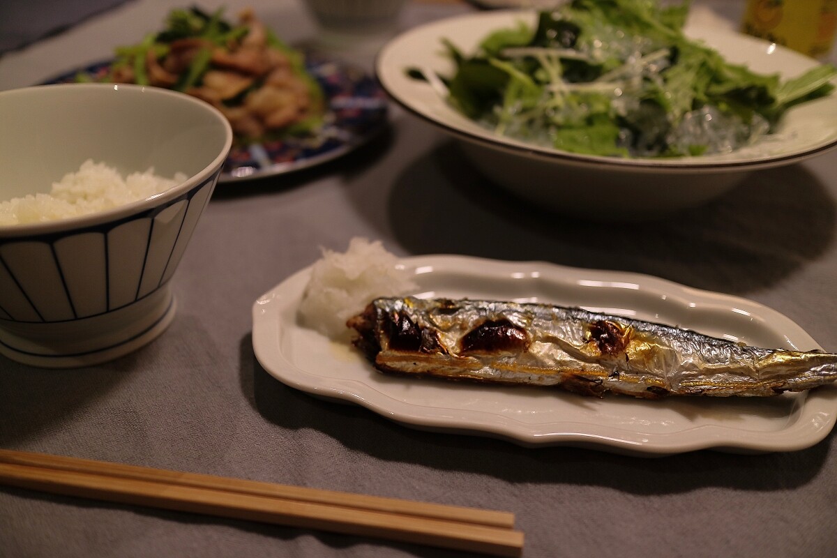 日本秋天最具代表的魚類就是秋刀魚。