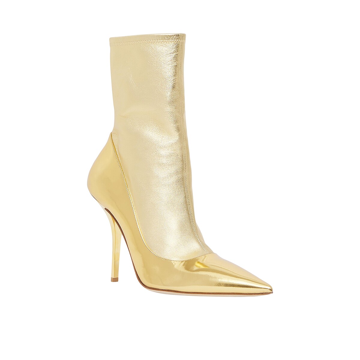 Burberry 金色尖頭短靴，價格店洽。