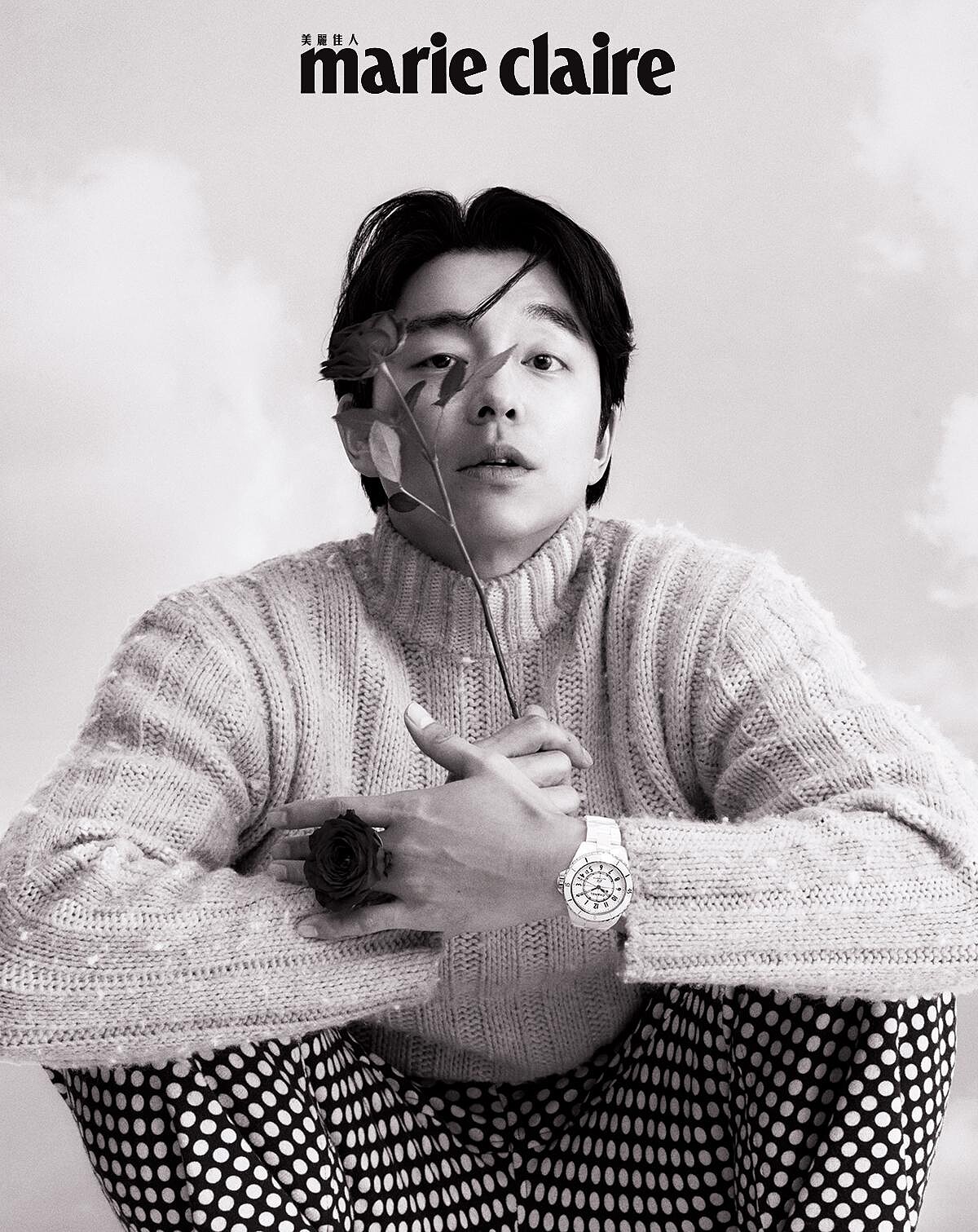 白色高抗磨陶瓷及精鋼錶殼，白色漆面錶盤，搭載Caliber 12.1自動上鍊機械機芯J12腕錶，CHANEL。 