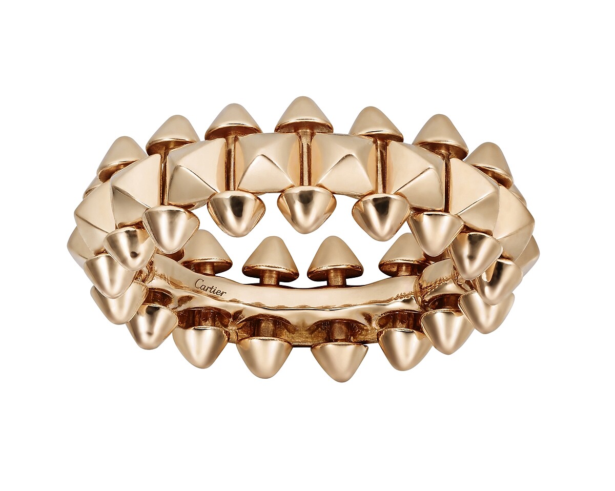 張震穿戴：Clash de Cartier戒指，中型款 玫瑰K金 參考價格約NT$ 99,500