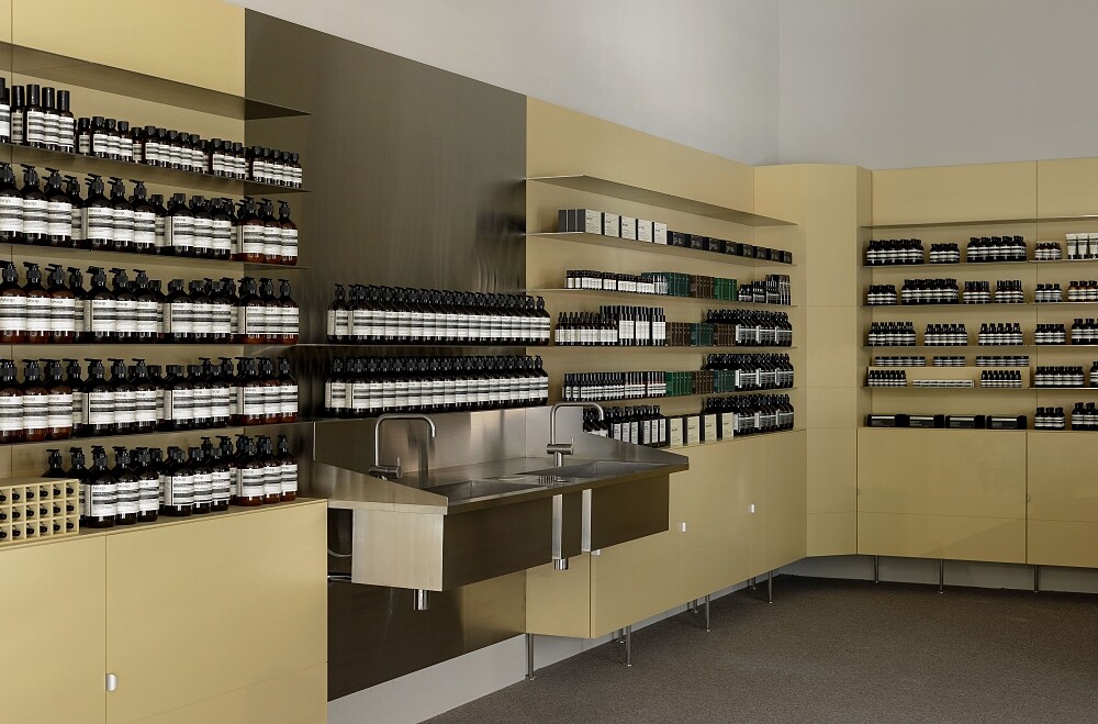 Aesop 2021年Sogo天母新店鋪。