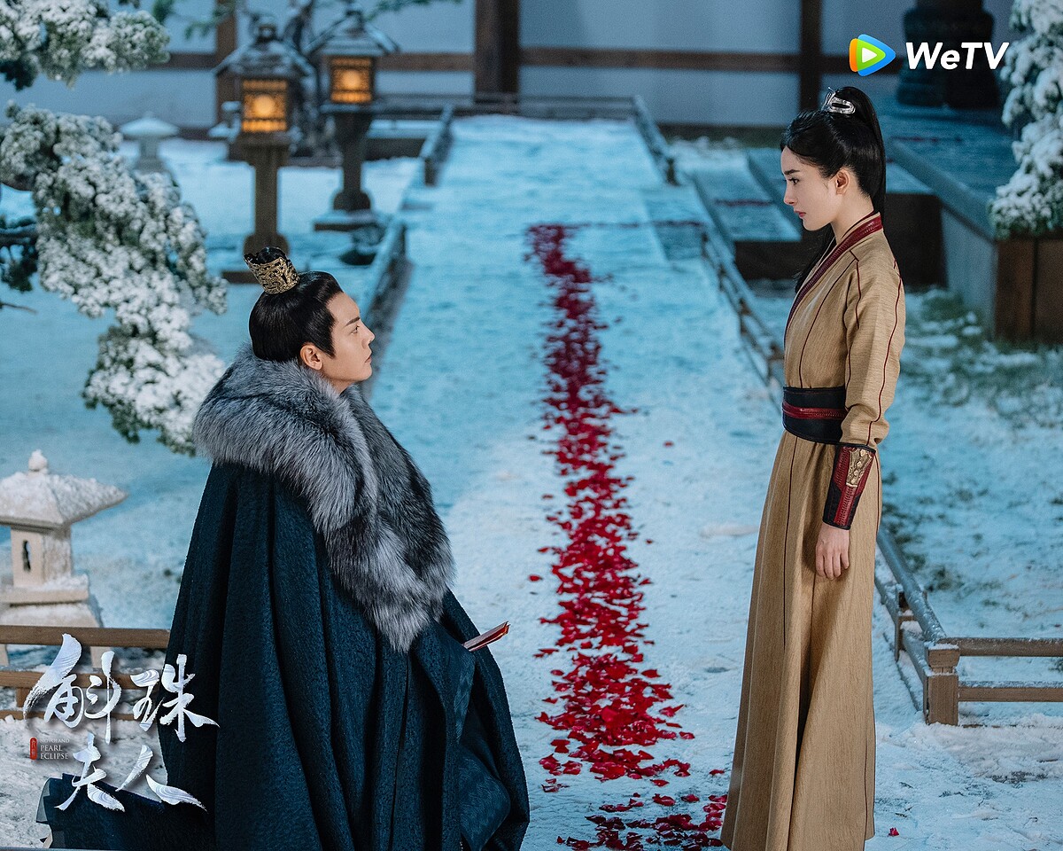 WeTV《斛珠夫人》陳偉霆單膝下跪求婚楊冪