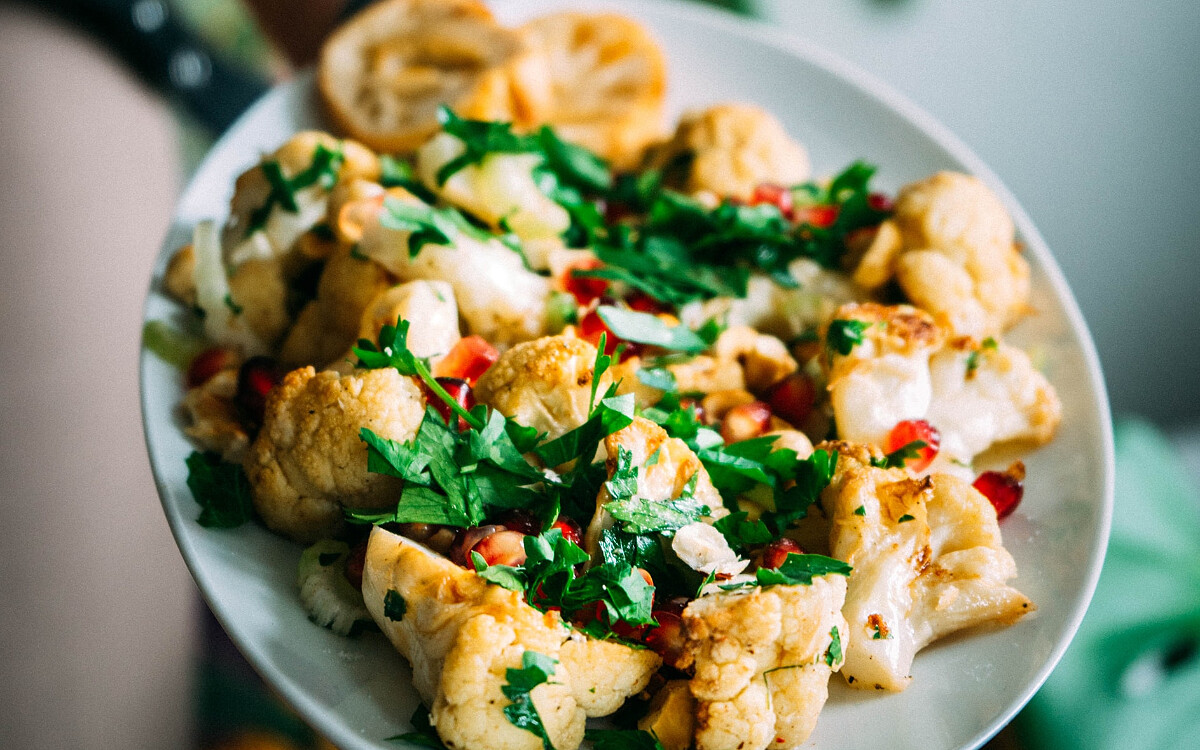 蒜蓉炒花椰菜/香菜辣拌花椰菜/無油烤花椰菜，3道低脂花椰菜食譜來了！