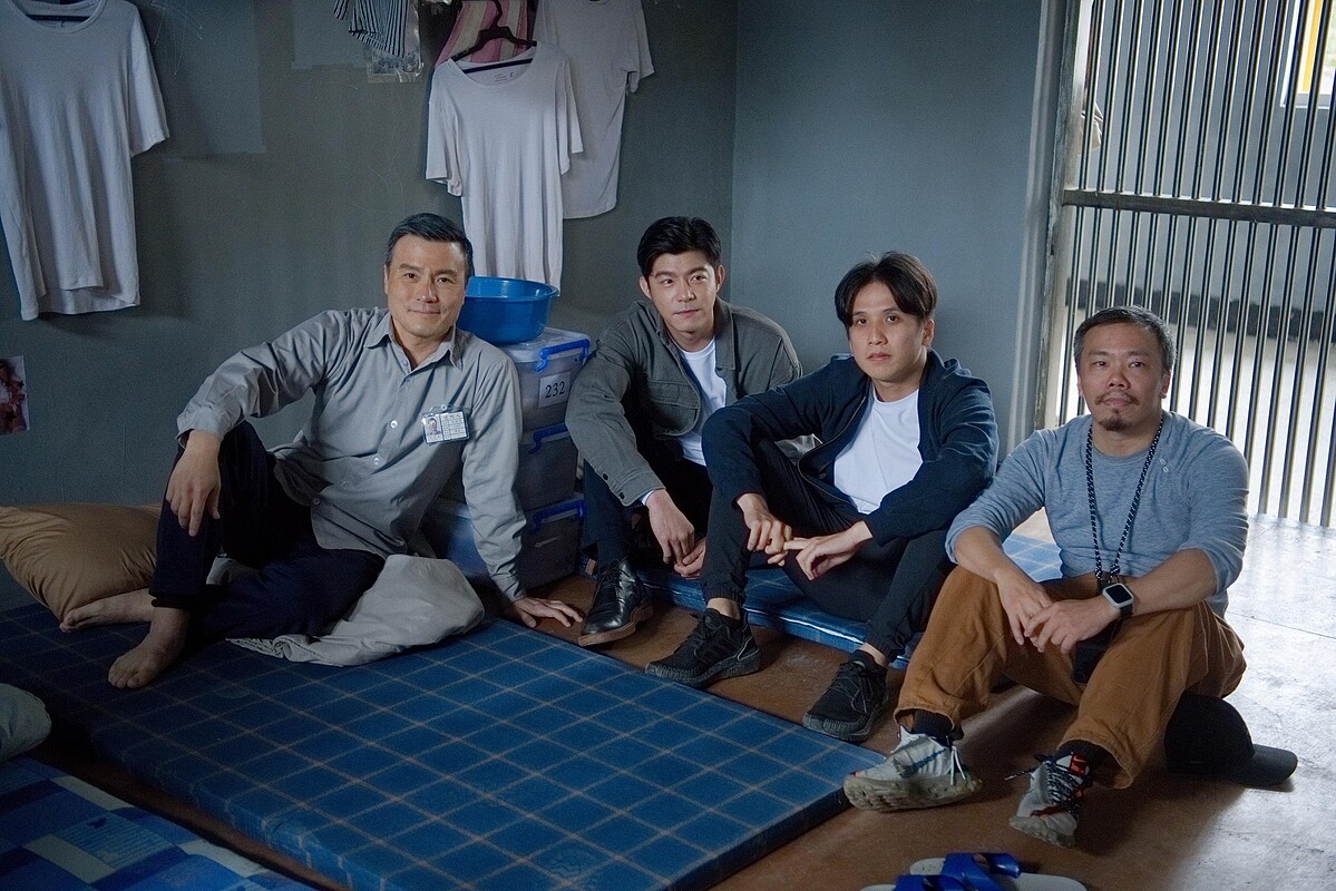 ▲▼王柏傑、李銘忠正在劇組拍攝〈生死困局〉。（圖／Disney+ 提供）