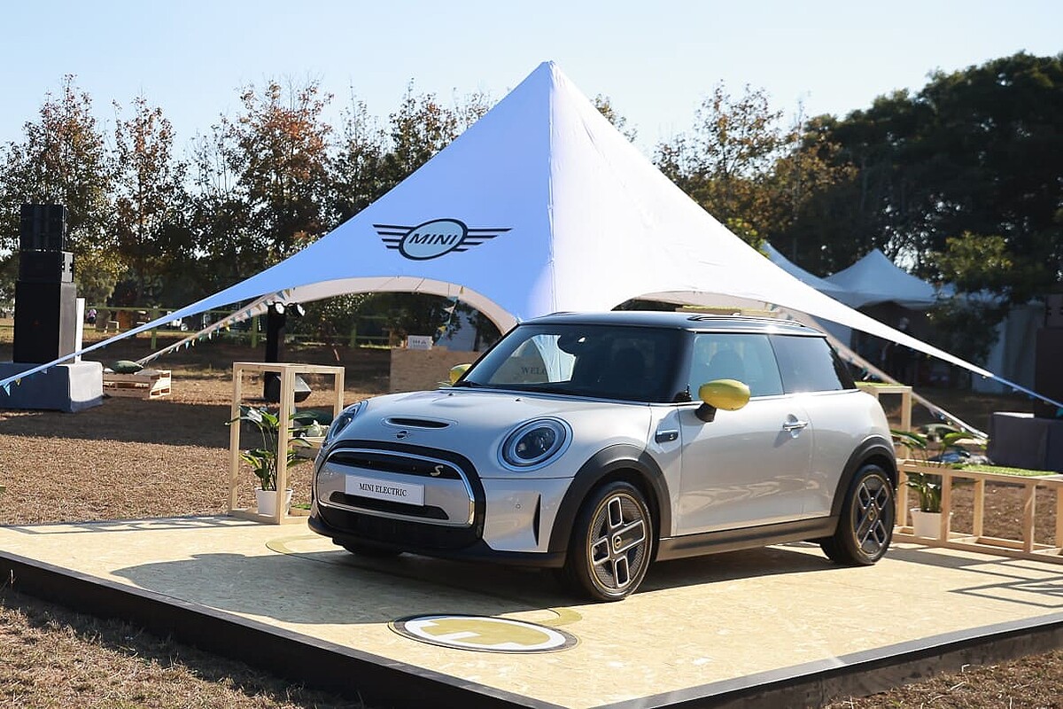 在MINI Day 當日盛大登場、首度亮相的MINI Electric。