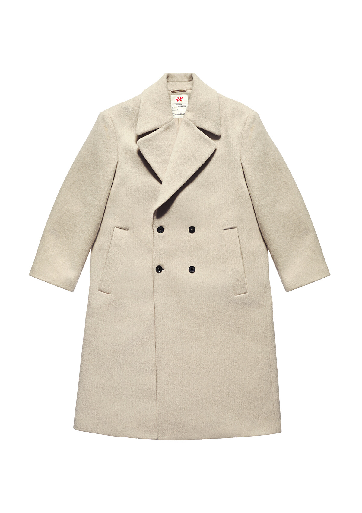 H&M 加大碼再生羊毛大衣，NT7,999。